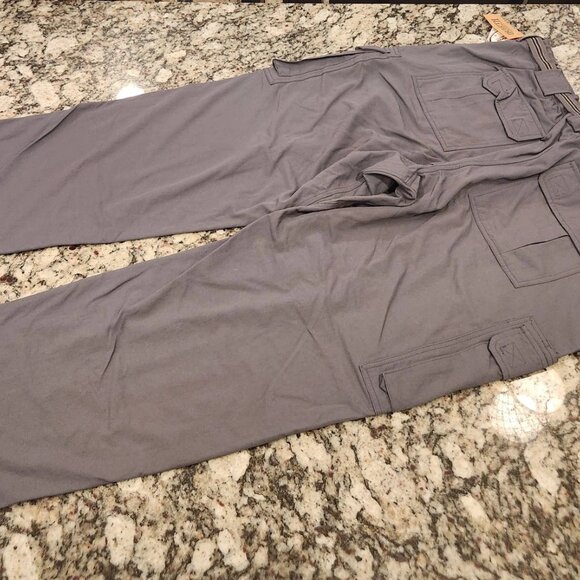 NWT Duluth Trading Co Dry On The Fly STELBLU Mens 2XLx30 Cargo Pants - Picture 4 of 10